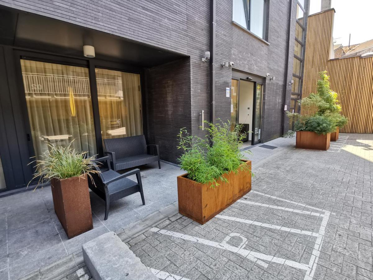 Tower Hotel アールスト エクステリア 写真