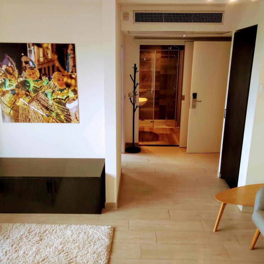 Tower Hotel アールスト エクステリア 写真