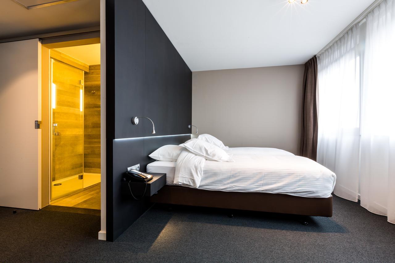 Tower Hotel アールスト エクステリア 写真